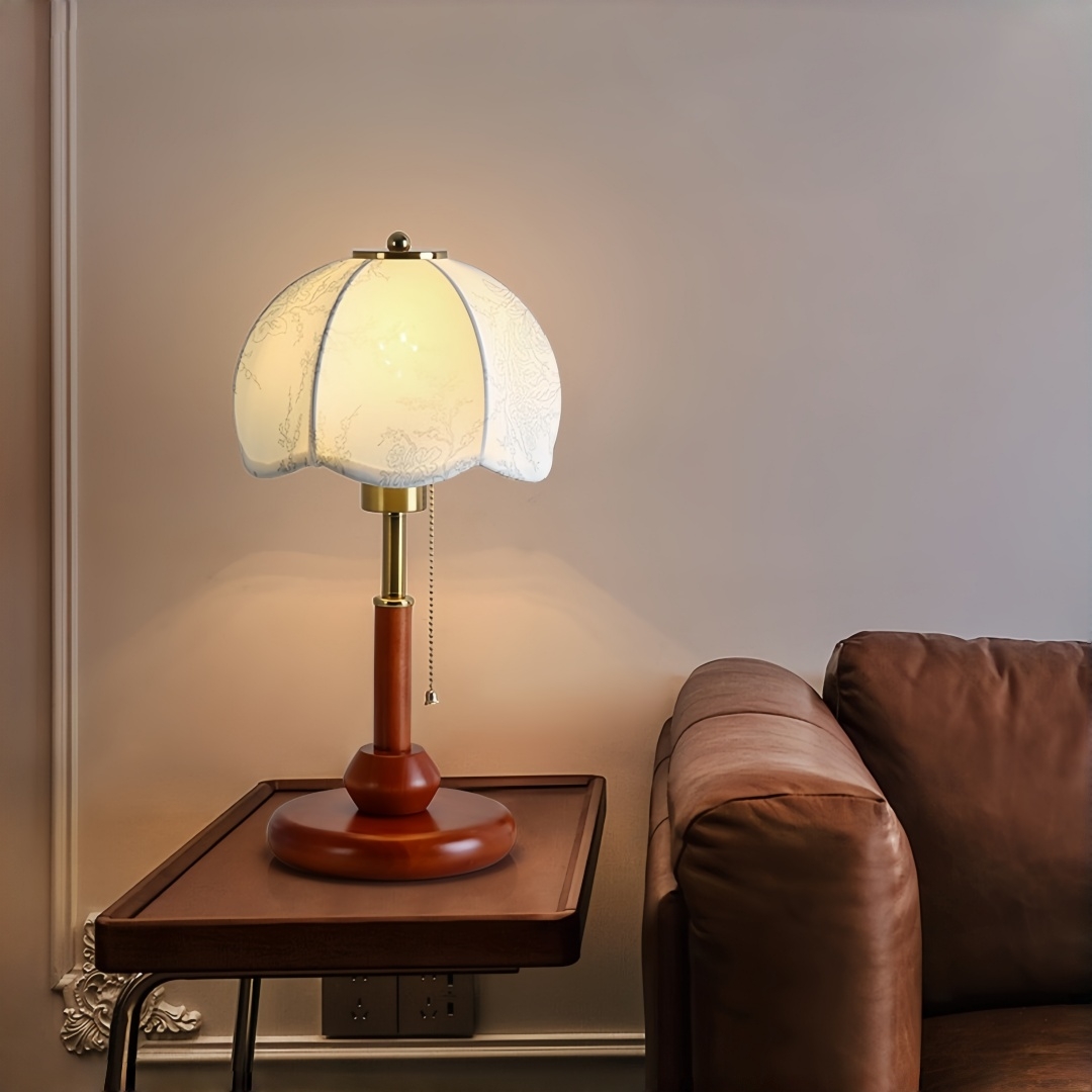 Vintage Scalloped Dome Table L - đánh giá và giá Led Lighting Decor