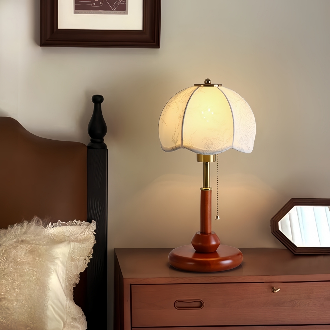 Vintage Scalloped Dome Table L - đánh giá và giá Led Lighting Decor